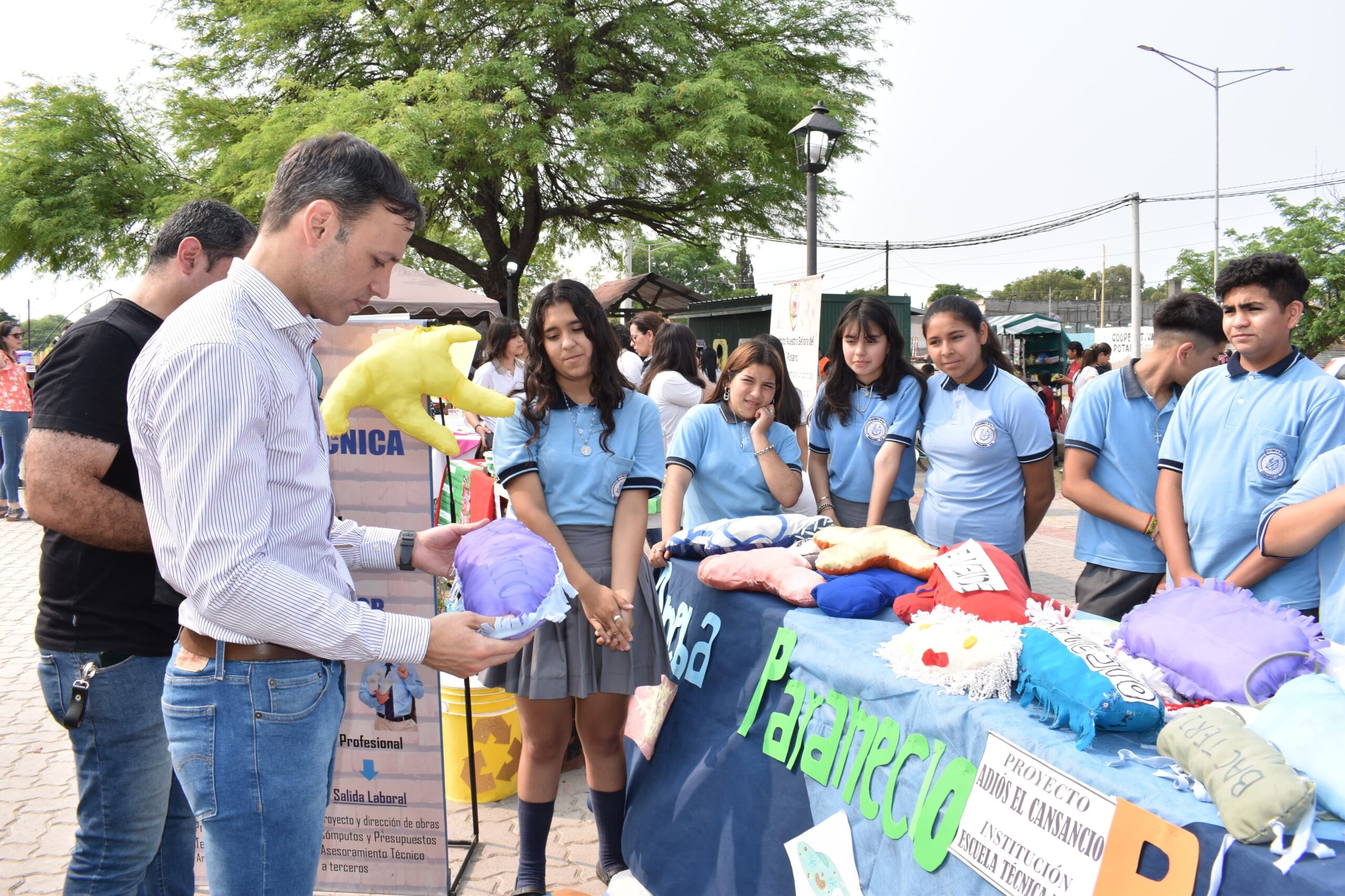 La Eco Feria de Fernández reunió a más de 20 proyectos sustentables