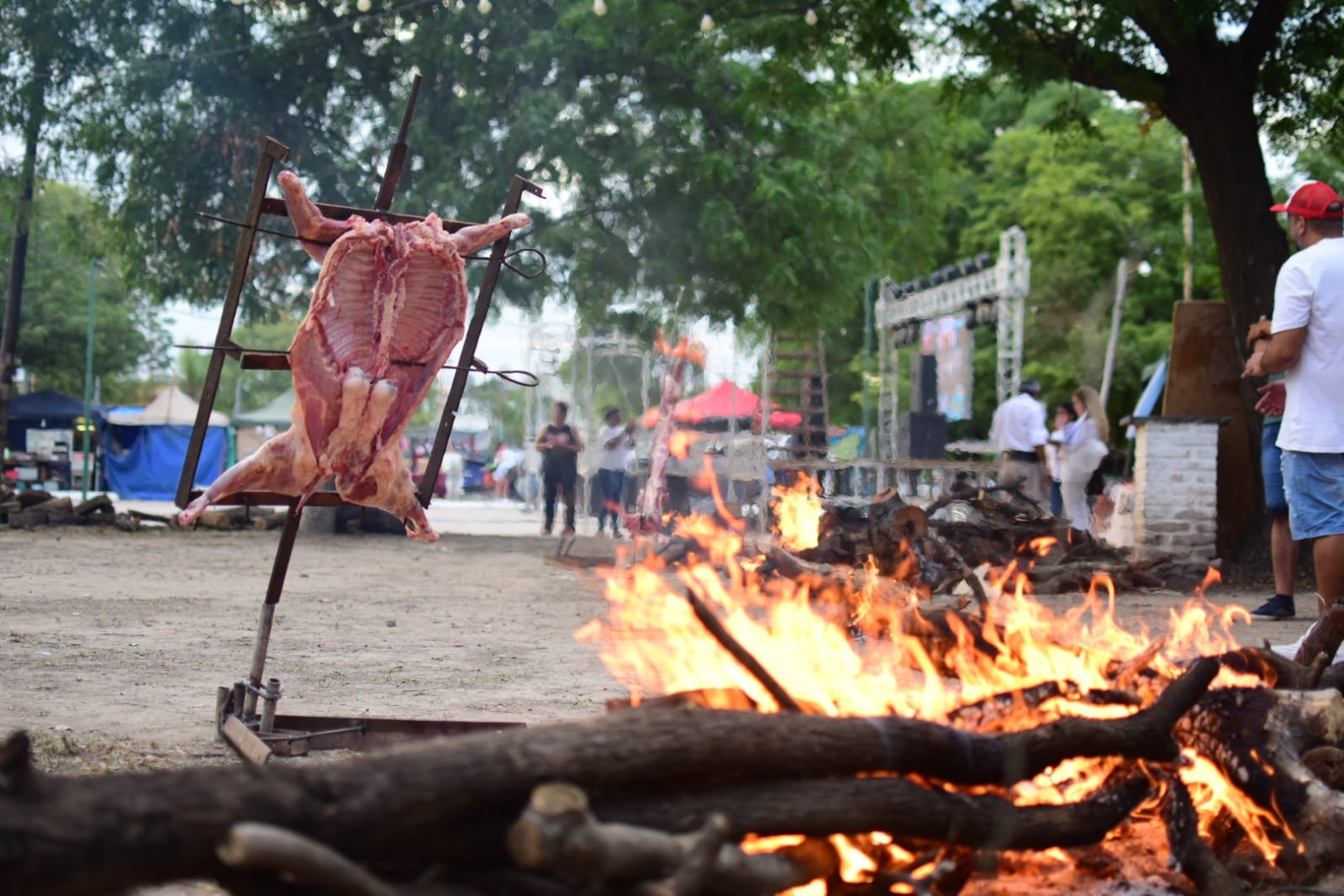 La primera edición de la Fiesta del Cabrito a la Estaca y Empanada Frita en Quimilí impulsa el turismo interior