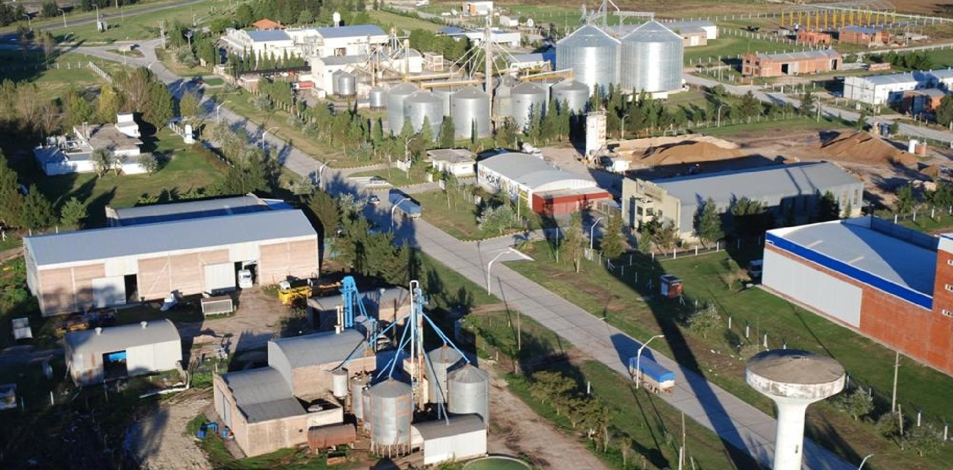 El Gobierno de Milei desarma políticas clave para el desarrollo industrial