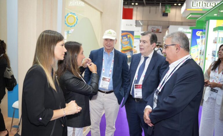 Representantes del Norte Grande visitaron la feria mundial de alimentos Gulfood