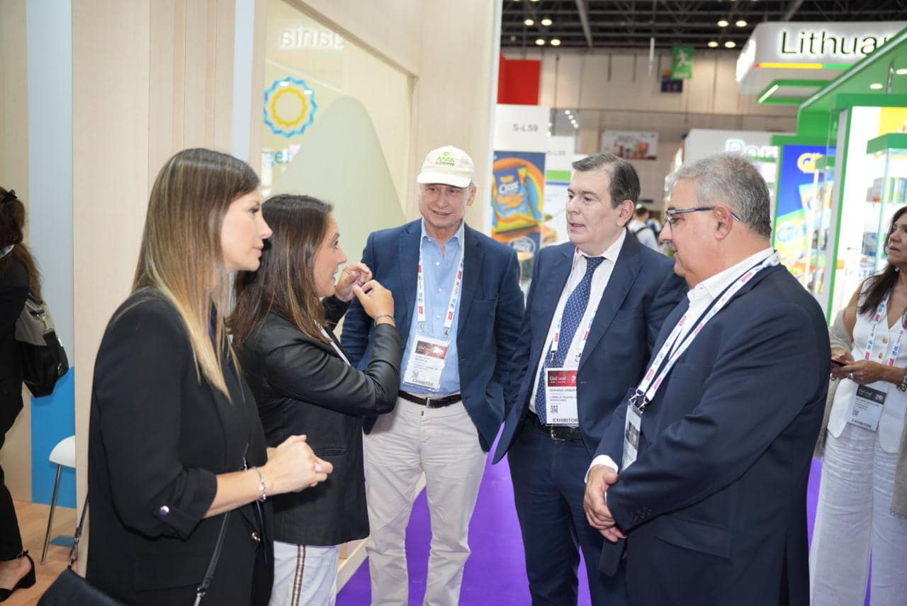 Representantes del Norte Grande visitaron la feria mundial de alimentos Gulfood