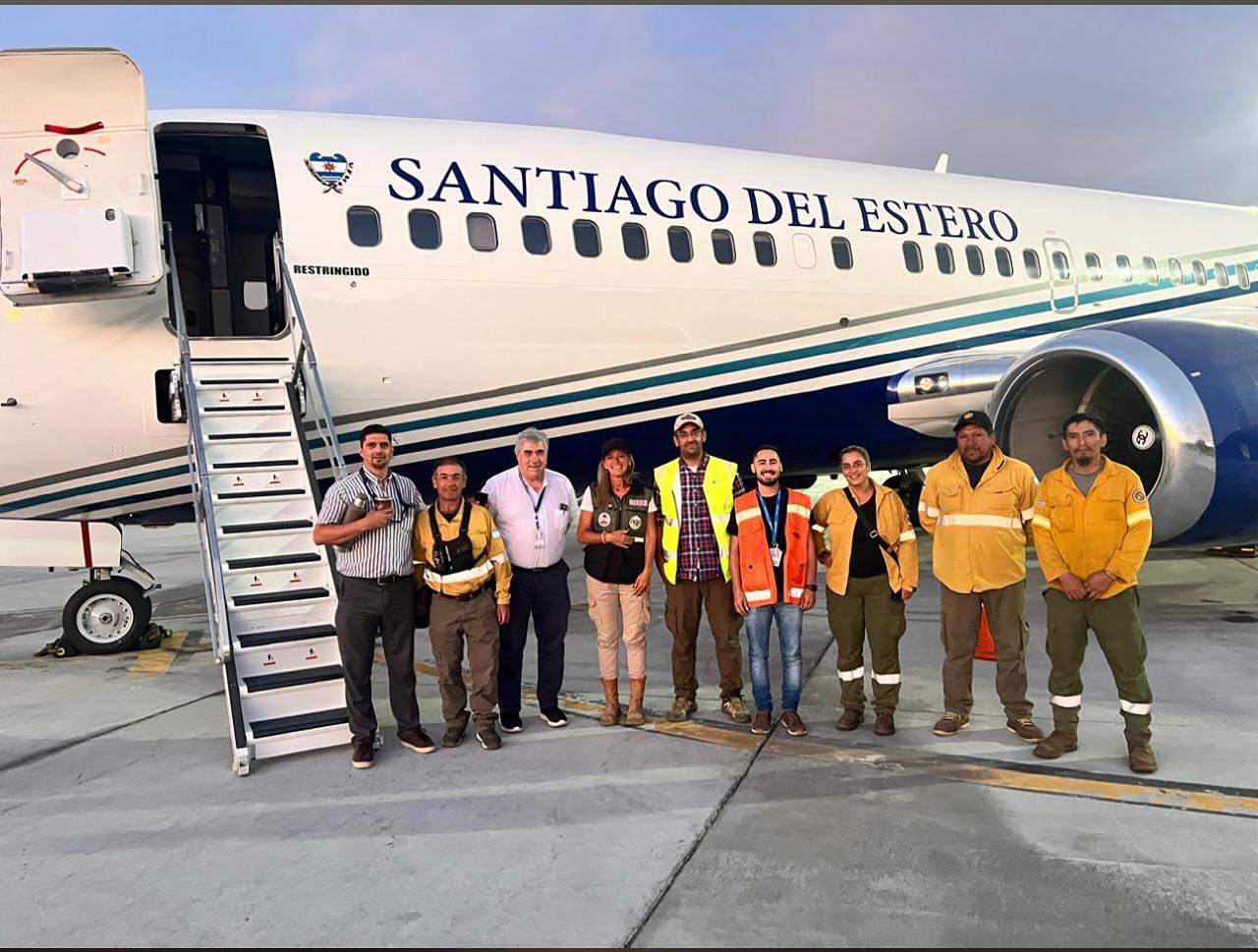 Autoridades de Neuquén destacaron que el Boeing 737 fue “determinante para extinguir el fuego”