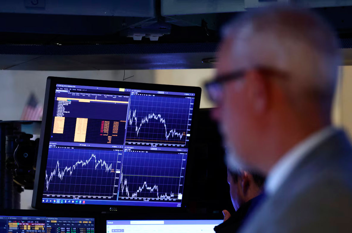 La Bolsa argentina cayó con fuerza y acumuló una baja de 20% en un mes