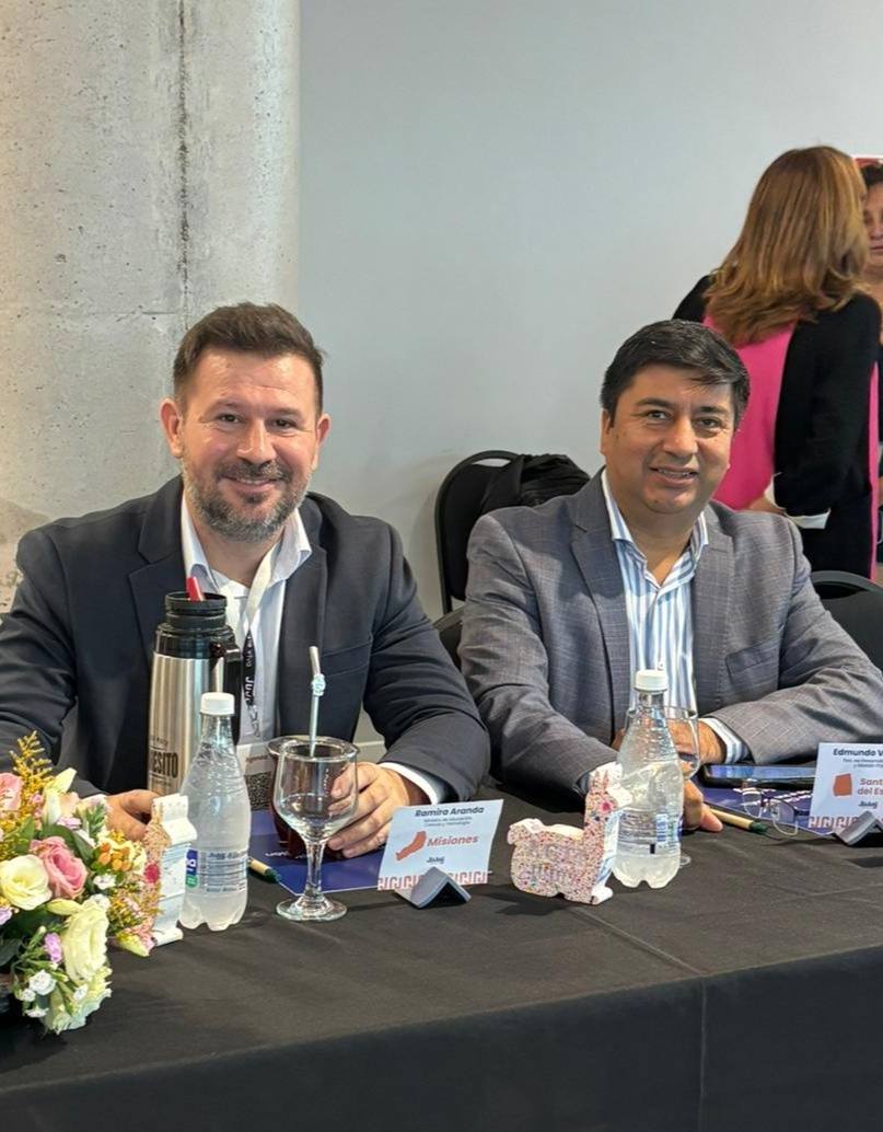 Santiago estuvo presente en el Consejo Federal de Ciencia y Tecnología