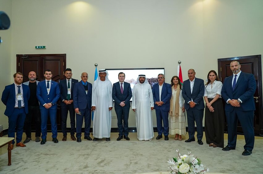 Zamora y Jalil tuvieron una presentación en el “Argentina Day” en su primer jornada demisión en los Emiratois
