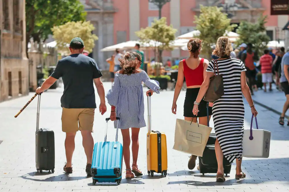Qué opinan los argentinos sobre el impacto del turismo