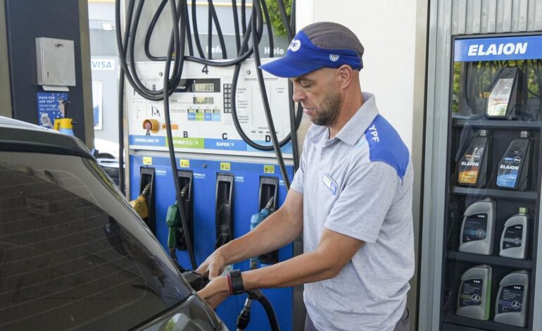 YPF baja el precio de naftas y gasoil