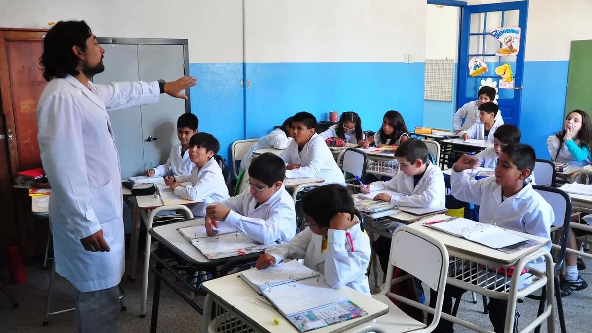 Santiago del Estero es una de las tres provincias que incrementaron su inversión educativa