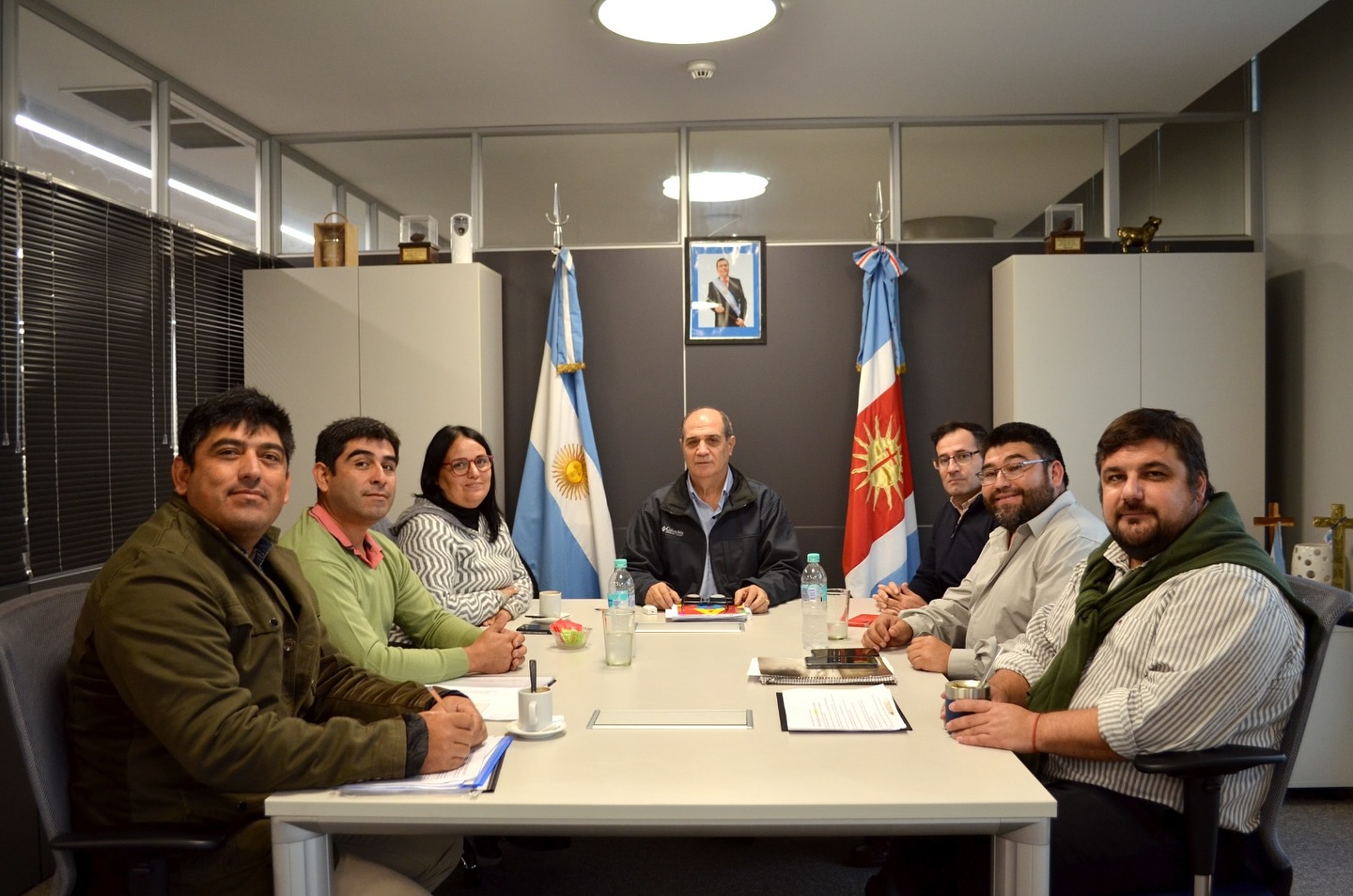 Impulsan la diversificación productiva en Colonia Tinco con cultivos experimentales de tabaco