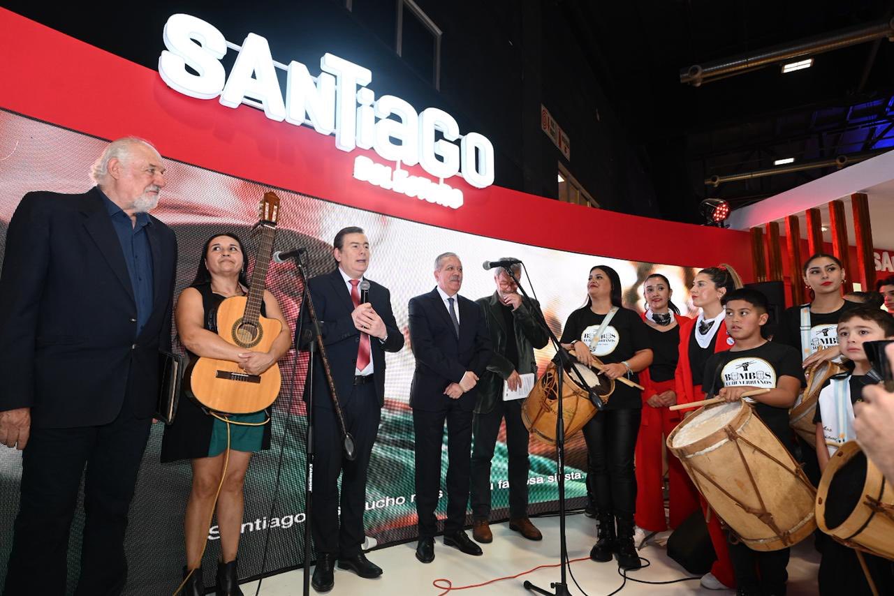 Santiago del Estero celebró su día en la Feria Internacional del Libro de Buenos Aires
