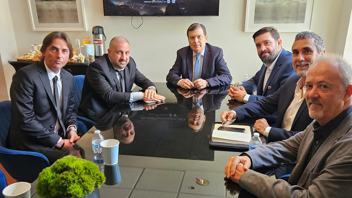 Zamora se reunió con representantes de Hewlett Packard Enterprise, HP Inc. y Aruba: confirmaron presencia en el Smart City 2025