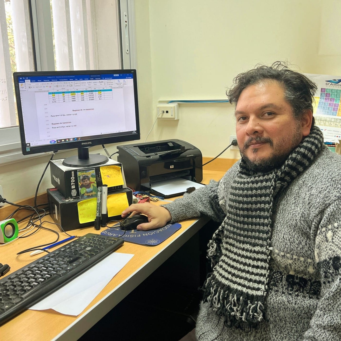 Santiagueño distinguido por su investigación sobre nanopartículas