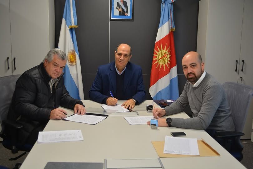 Impulsan un centro de acopio de cereales en Pampa de los Guanacos para fortalecer la producción regional