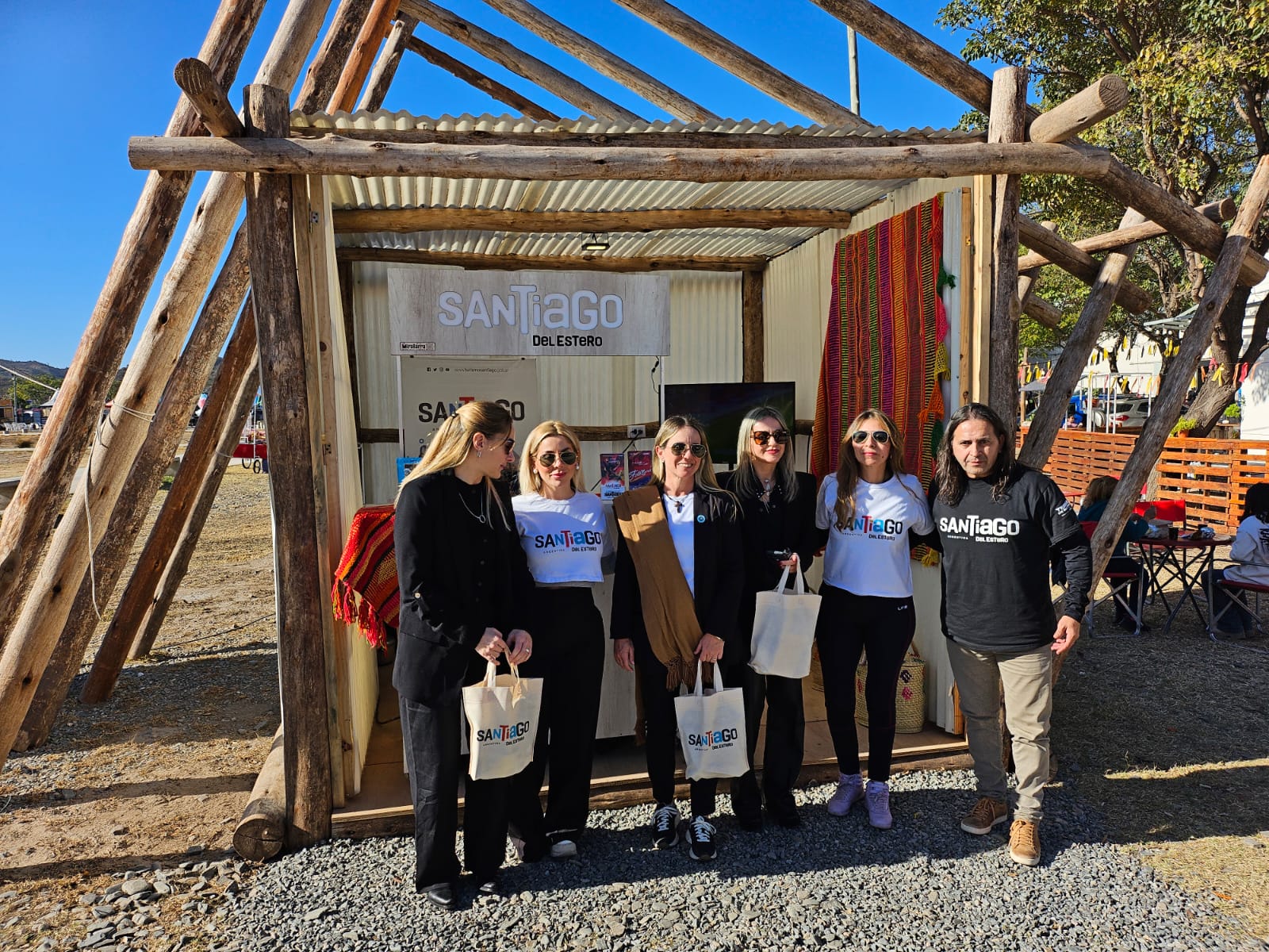Santiago del Estero participó de la 54ª Fiesta Nacional e Internacional del Poncho en Catamarca
