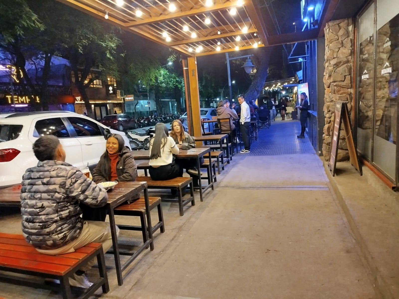 Cuáles son los principales corredores gastronómicos de Madre de Ciudades