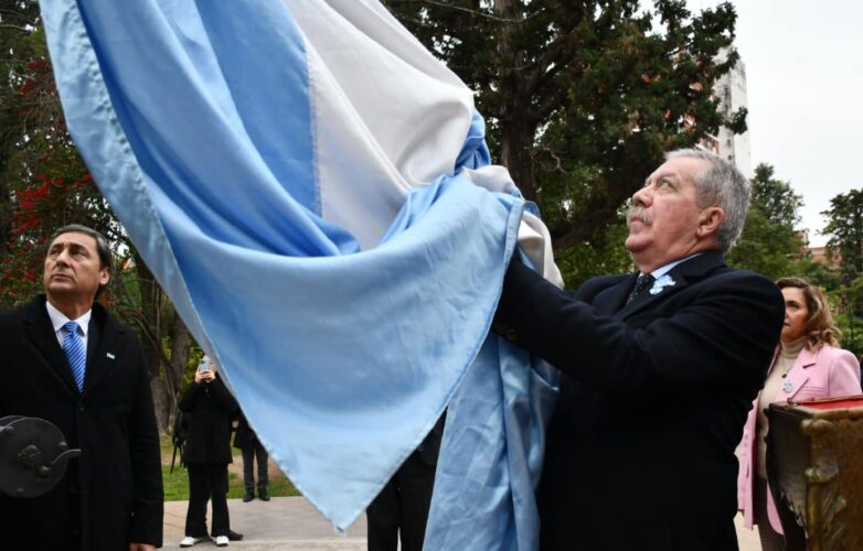 Elías Suárez es el candidato a gobernador por el Frente Cívico