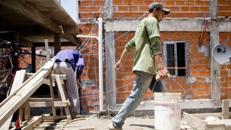 Seis de cada diez trabajadores de entre 16 y 24 años se desempeñan en la informalidad