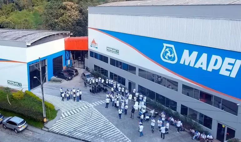 La empresa italiana Mapei construye su planta en Santiago del Estero y comenzará a operar en 2026