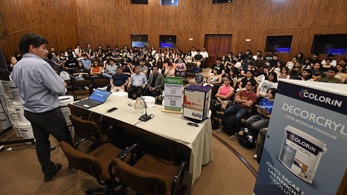 Bonacina Pinturerías y Colorín capacitaron a profesionales y estudiantes de arquitectura en Santiago del Estero