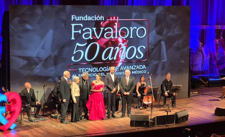 Un colegio bandeño participó de la gala por el 50° Aniversario de La Fundación Favaloro