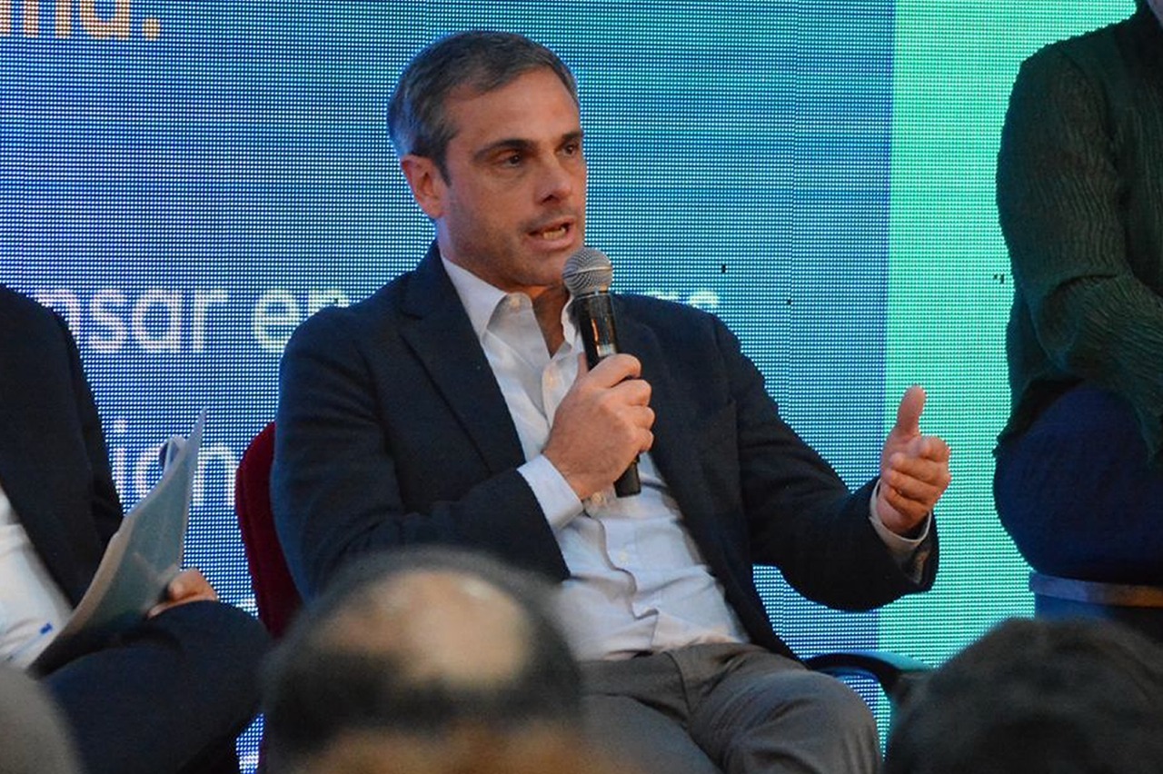 Michel: “El Presupuesto muestra que el Gobierno aumenta la presión fiscal y que está postergando la reforma tributaria al 2027”