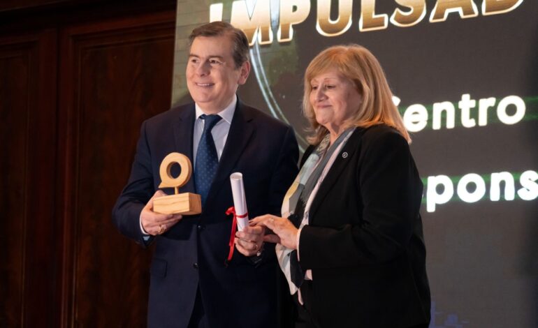 Zamora recibió el premio Quórum 2025 al “Mejor proyecto judicial impulsado por provincias” por la creación del centro para adolescentes “Nexo”