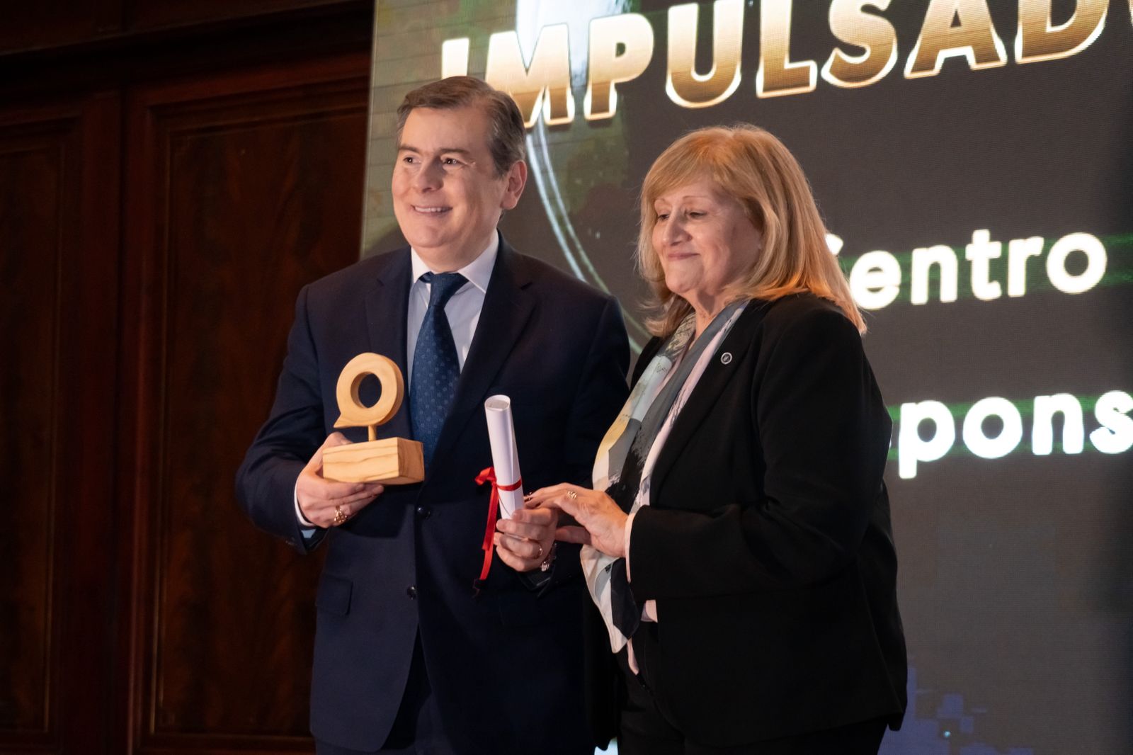 Zamora recibió el premio Quórum 2025 al “Mejor proyecto judicial impulsado por provincias” por la creación del centro para adolescentes “Nexo”