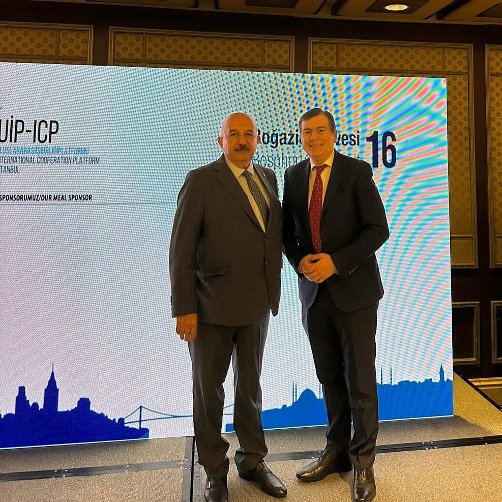 El gobernador Zamora participa en Turquía de la 16ª Cumbre del Bósforo