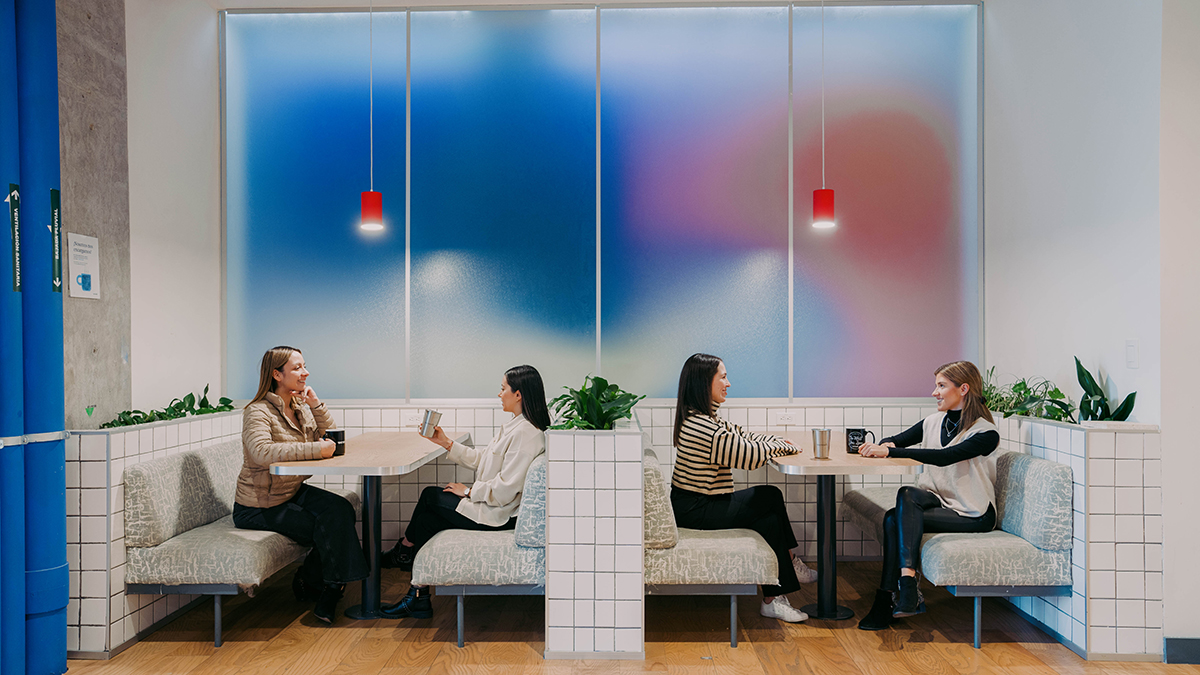 IA generativa: la aliada que transformará la creatividad en el trabajo en 2026