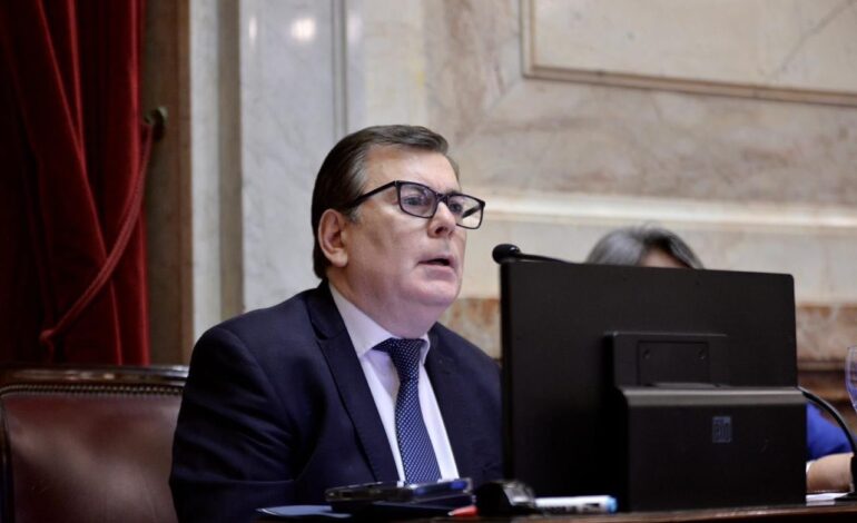 Presentan proyecto de ley para transferir a la UNSE el edificio de la Facultad de Humanidades