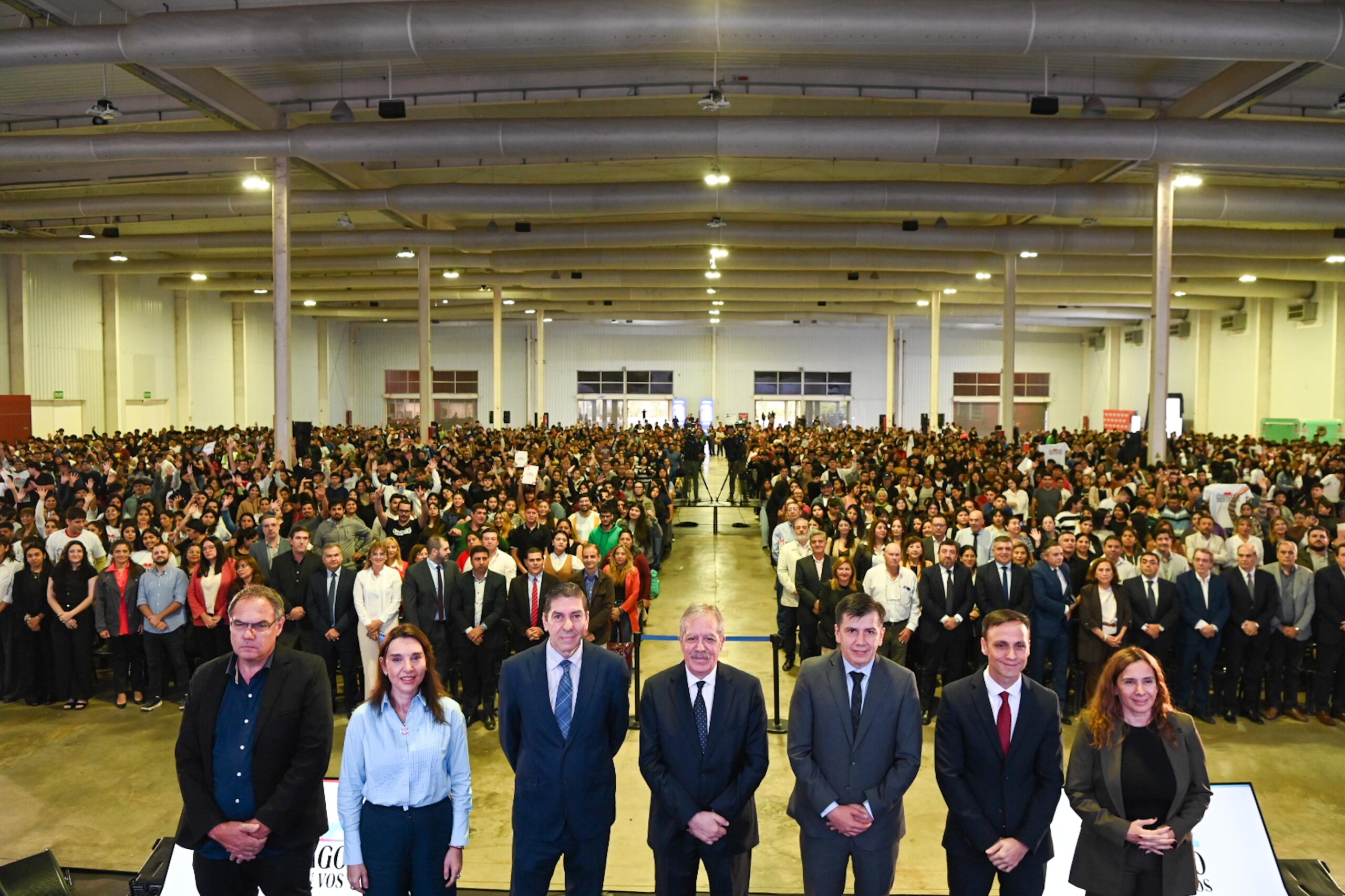 El gobernador encabezó la apertura del programa “Santiago crece con vos”