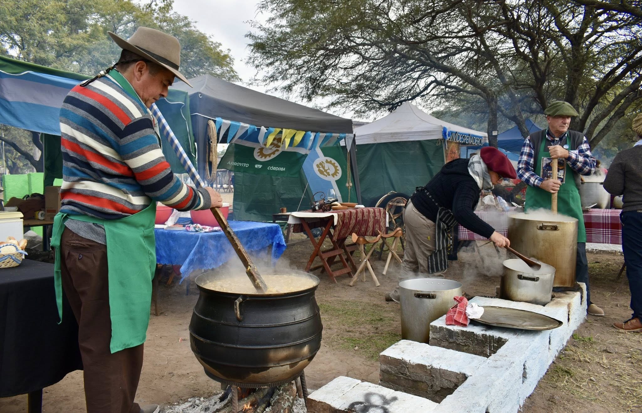 Sumampa se posiciona turísticamente con la XI Concurso Nacional de Asado con Cuero y Locro Criollo
