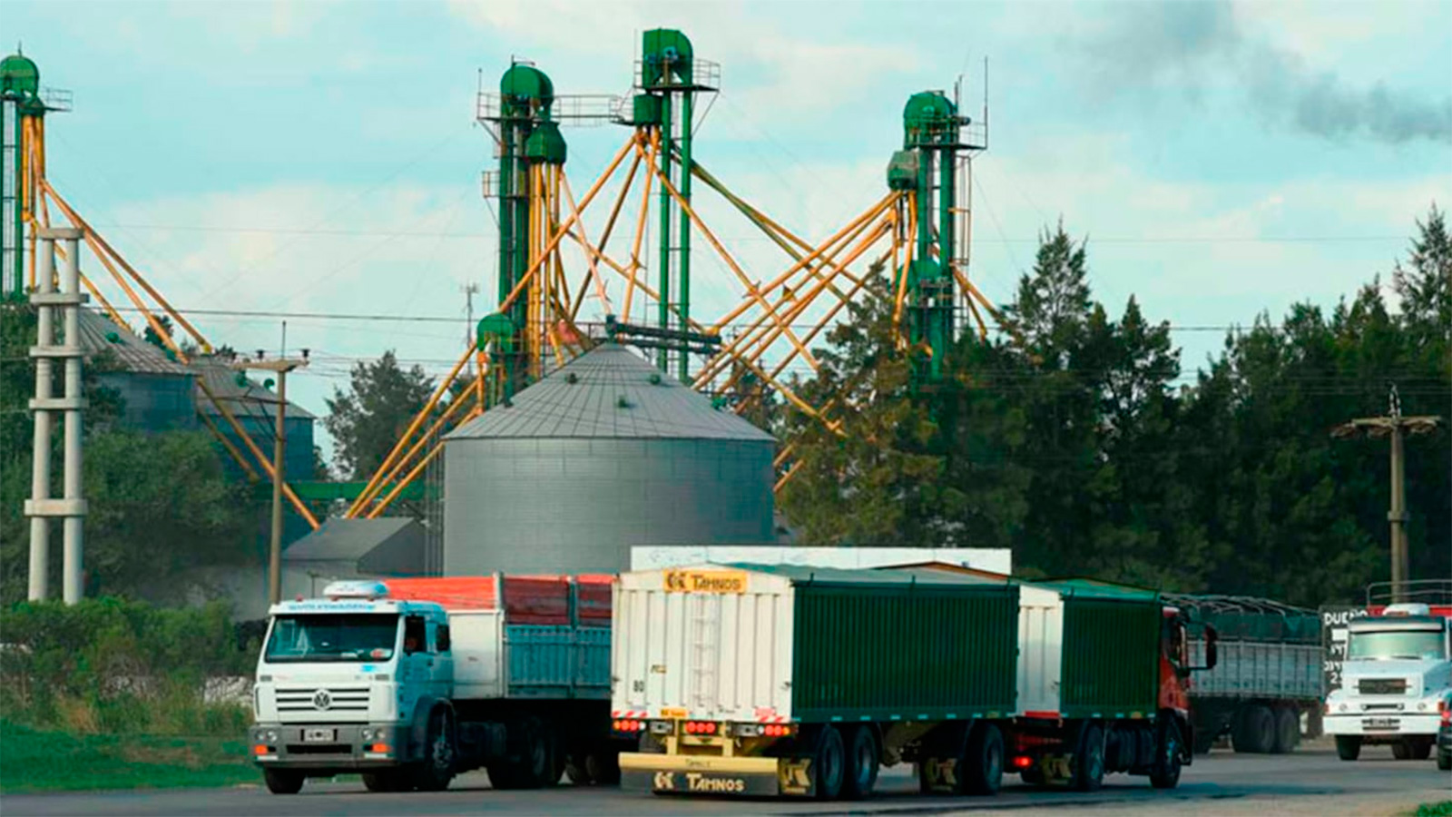 Del campo a la góndola: el costo del transporte representa hasta 5% del precio final de los alimentos
