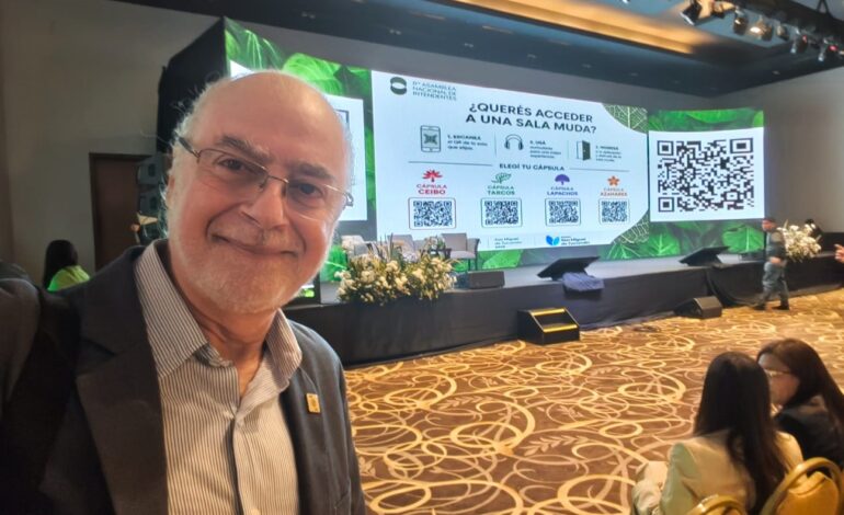 Docente de la UNSE expuso sobre cambio climático ante intendentes de todo el país
