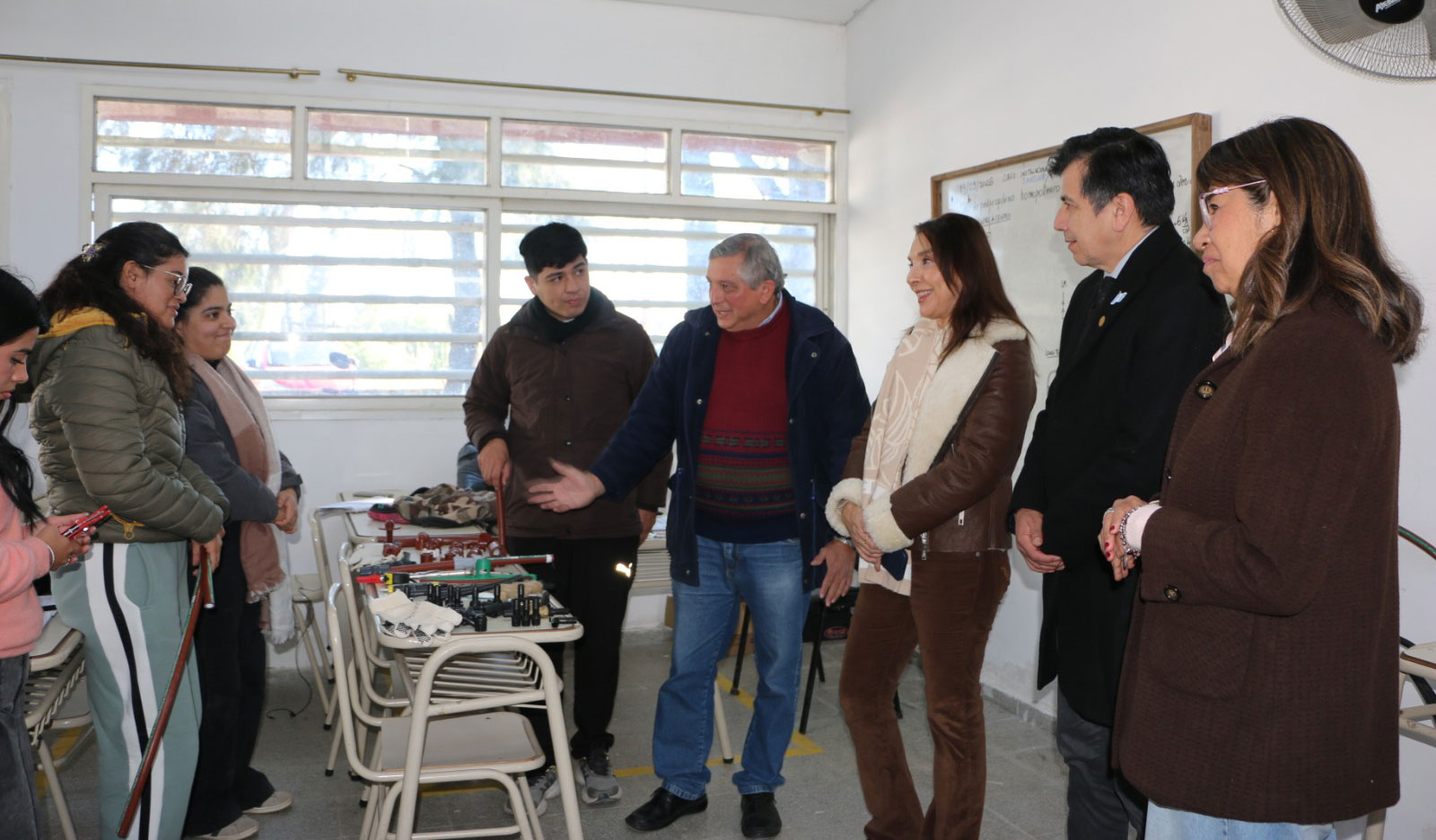 Programa Santiago Crece con Vos: más de 600 jóvenes se capacitan en la Escuela de Artes y Oficios de la UNSE