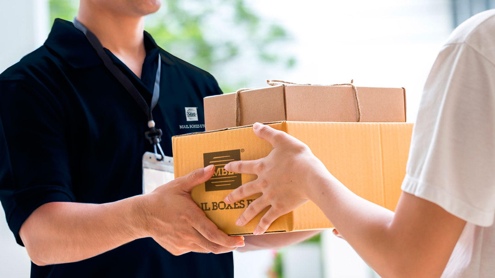 Integrador Logístico vs. Courier Tradicional ¿Qué modelo necesita una PyME para importar y exportar?