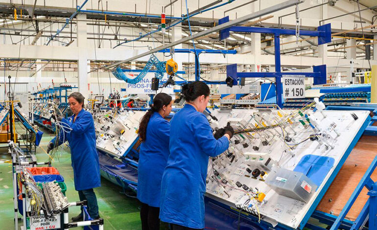 El potencial productivo del sector industrial alcanzó el 59% en abril con disparidad entre sectores