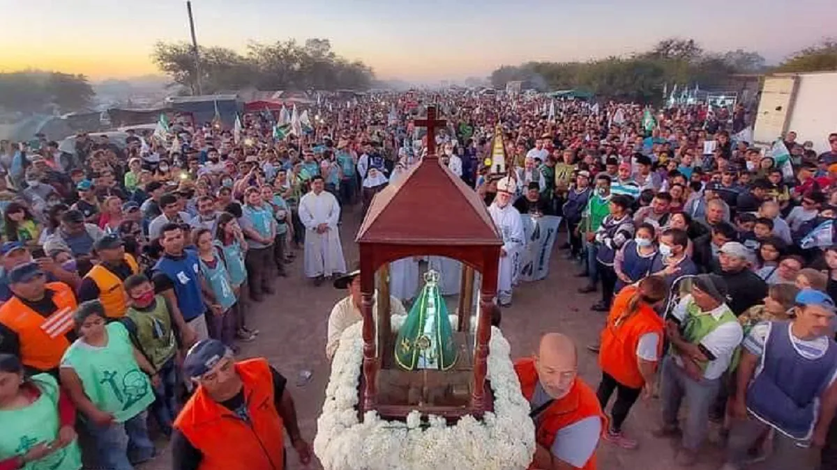 Huachana recibe a miles de peregrinos en una de las mayores expresiones de fe del norte argentino