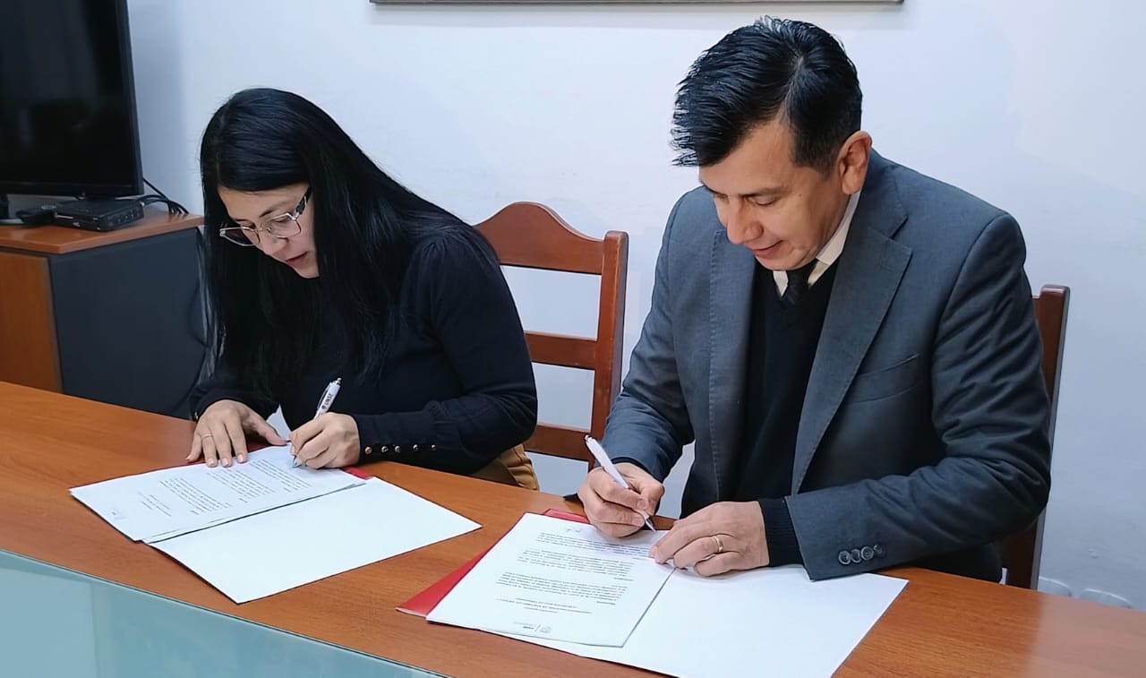 UNSE y Fernández sellan una alianza para el desarrollo integral, con eje en educación, ciencia y turismo