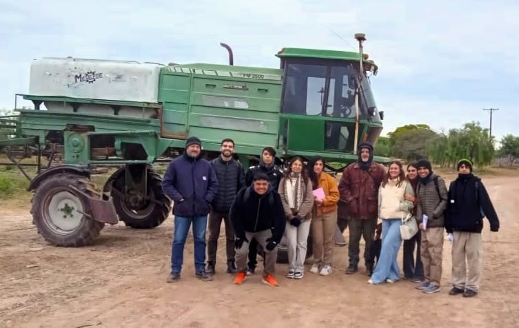 INTA y UNSE fortalecen la formación en maquinaria agrícola y tecnología de aplicación