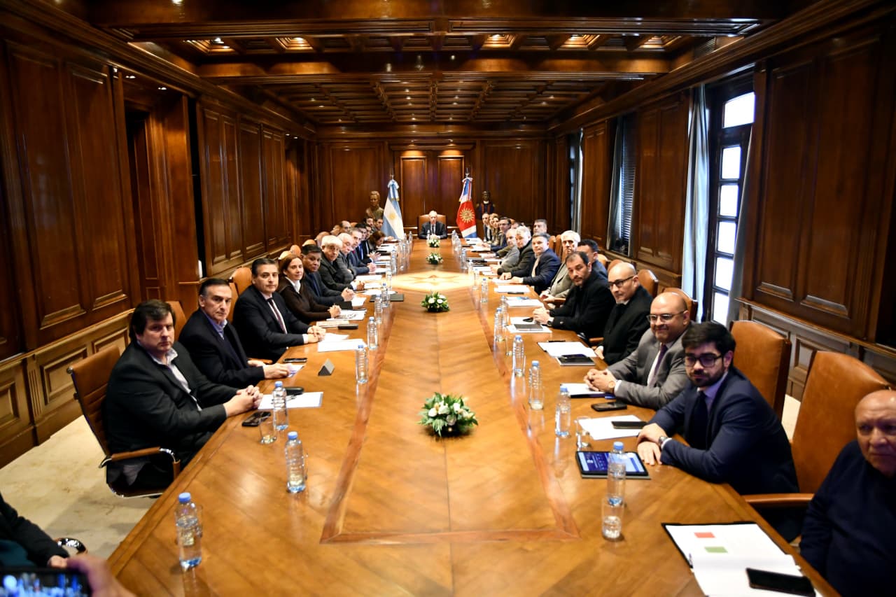 El gobernador y su gabinete evalúan políticas públicas y acciones prioritarias para los próximos meses