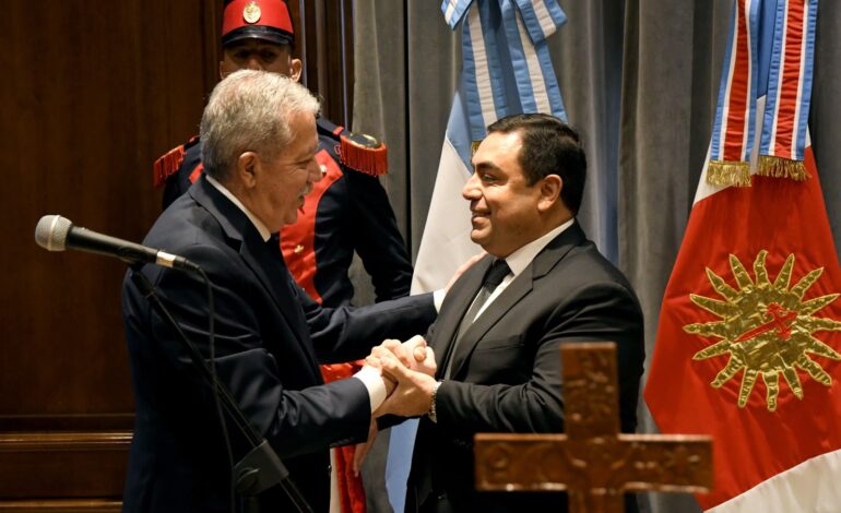 Jorge Murad asumió al frente del Ministerio de Economía