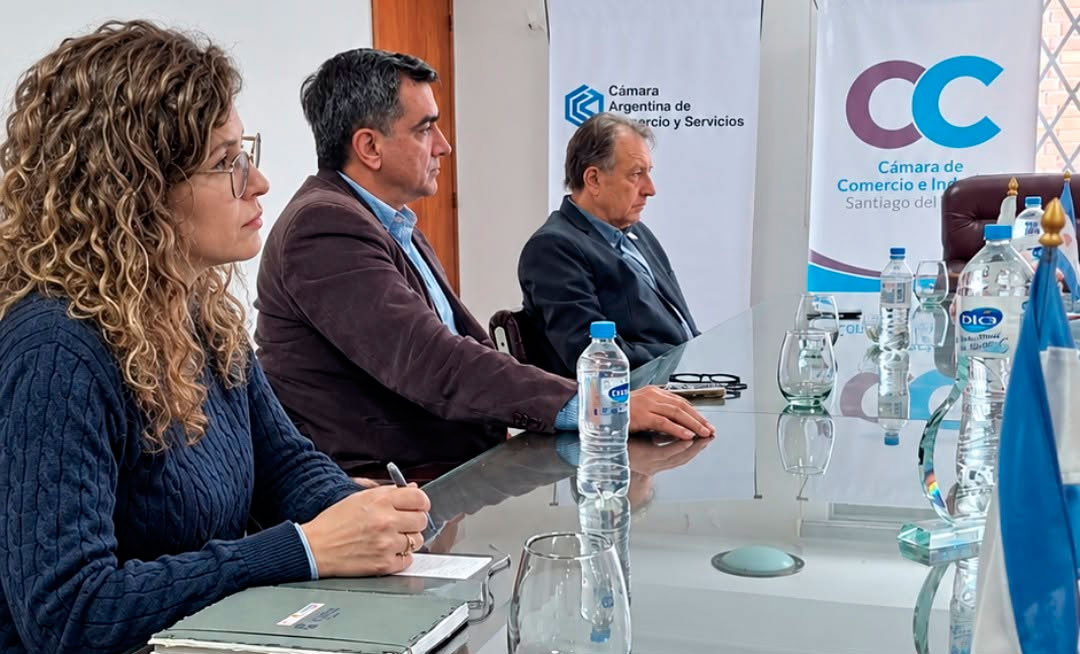 La Cámara de Comercio y la UNSE impulsan pasantías y prácticas profesionales en empresas de Santiago
