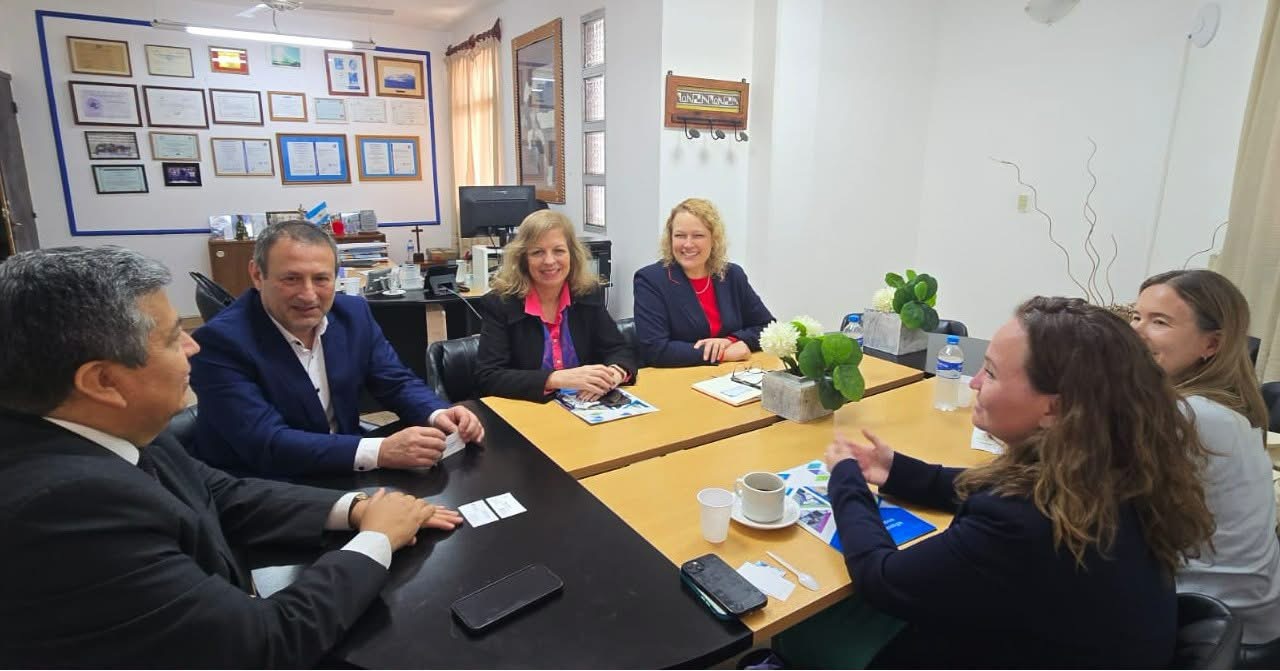 La UNSE recibió a representantes de la Embajada de Estados Unidos y la Comisión Fulbright