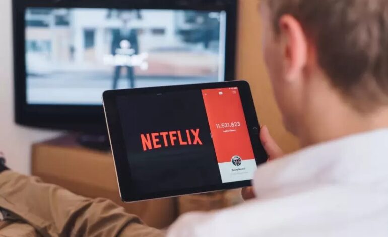 Netflix se desplomó casi 50% en 2026