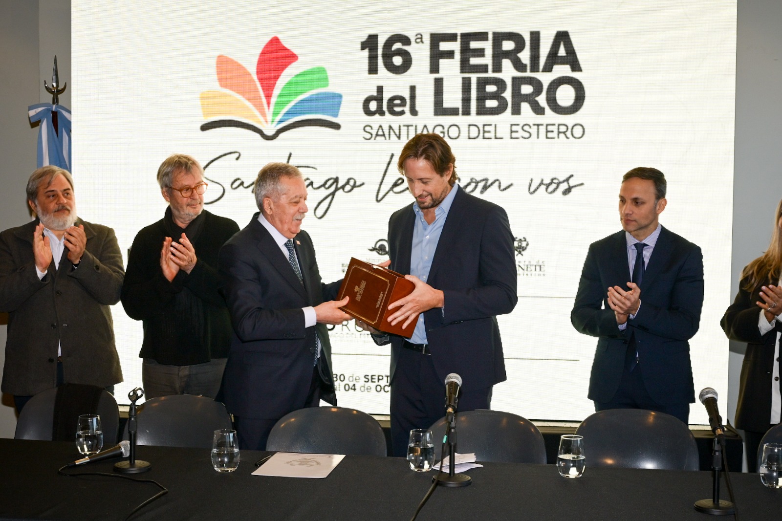 El gobernador Elías Suárez presentó en Buenos Aires la 16º Feria Provincial del Libro