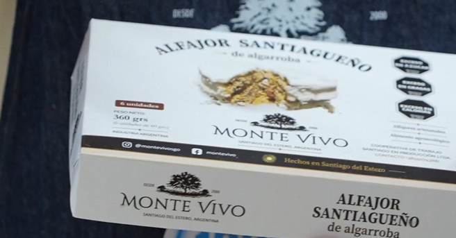 Primero hicieron un curioso café de algarroba, mistol y chañar, y ahora van por el alfajor