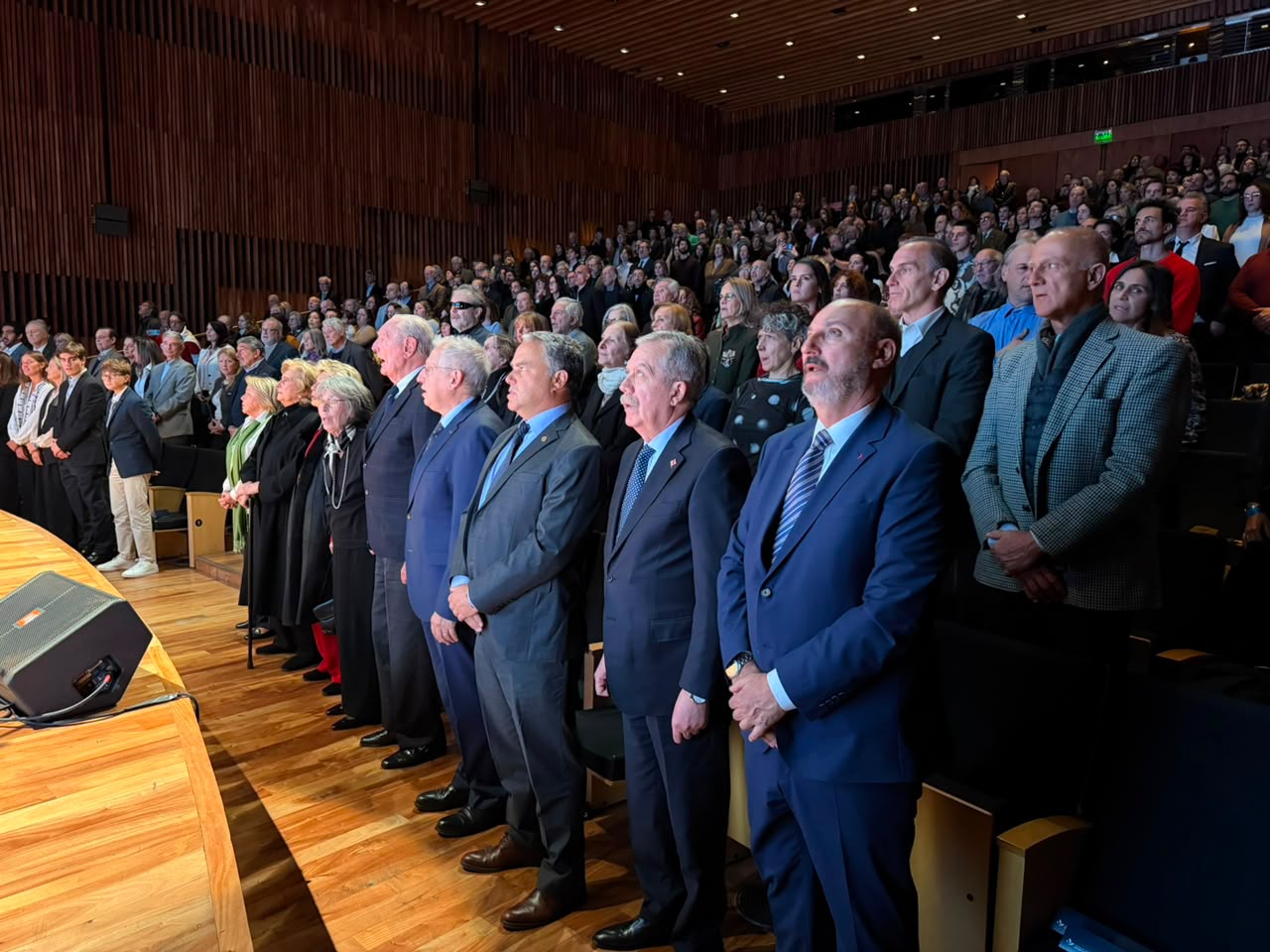 El gobernador Elías Suárez participó de la entrega de los Premios Fundación Bunge y Born 2026 a la Química