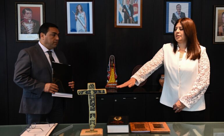 Asumió la nueva tesorera general de la provincia
